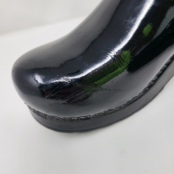 Dansko Shiny Black Clogs - Picture 2 of 8